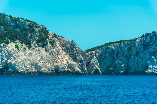 Pintoresca Vista Mar Rocas Cielo Azul — Foto de Stock