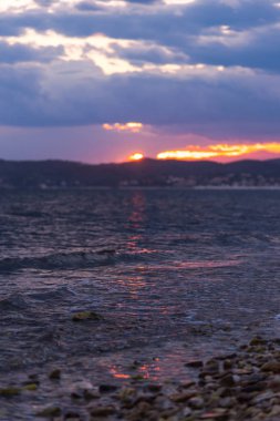 Bulutlu gökyüzü arka plan şaşırtıcı doğa manzaralı