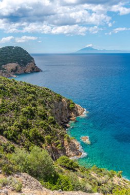 Güzel denizin yüksek açı görünümü