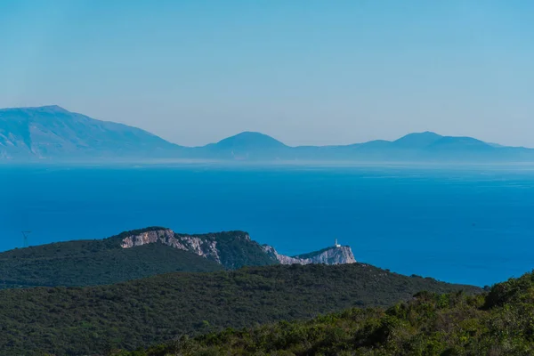 Pintoresca Vista Panorámica Bahía Rodeada Montañas — Foto de Stock