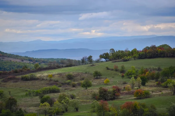 Vue Panoramique Sur Paysage Vallonné Couvert Verdure Luxuriante — Photo