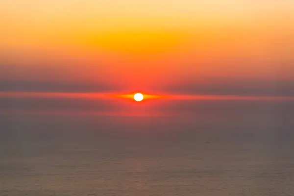 Coucher Soleil Incroyable Coloré Sur Fond Mer Calme — Photo