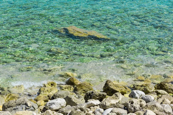 Захватывающий Вид Природу Голубой Лагуной Зеленью — стоковое фото