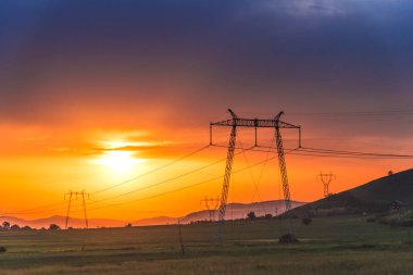 Bulutlu gökyüzü arka plan şaşırtıcı doğa manzaralı