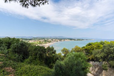 Deniz manzarası ve plaj havadan görüntü