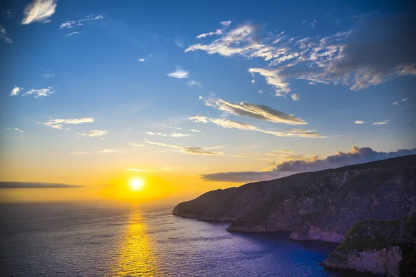 魅力的な自然の青い海の景色 — ストック写真