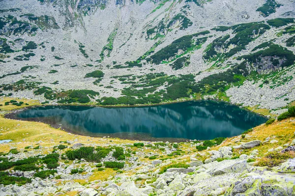 Transilvanya Alplerindeki Dağ Manzarası — Stok fotoğraf