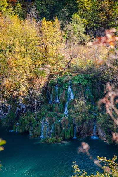 Vízesés Plitvicei Nemzeti Parkban Horvátország — Stock Fotó