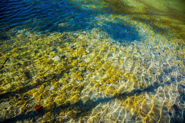 海水と波は — ストック写真