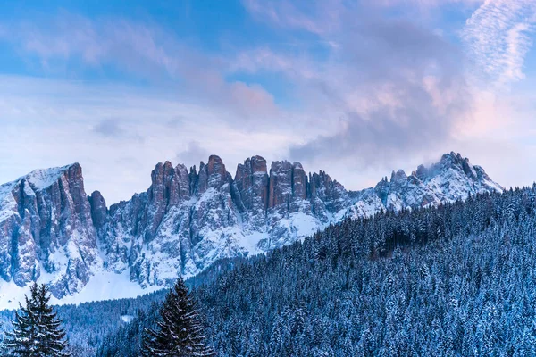 Paesaggio Invernale Montagna Poza Fassa Italia — Foto Stock