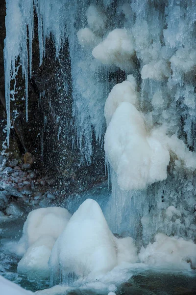 Frozen Waterfall Forest — Stock Photo, Image