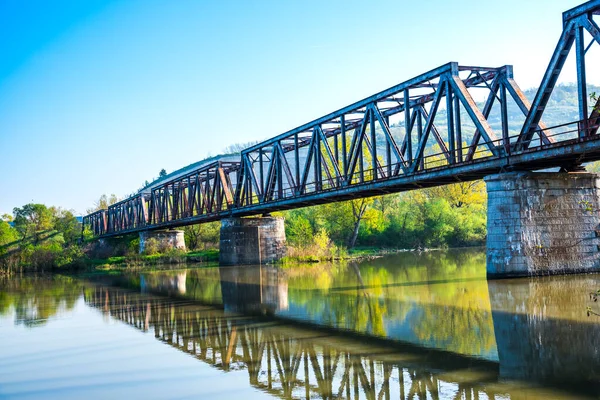 Puente Ferroviario Acero Río — Foto de Stock