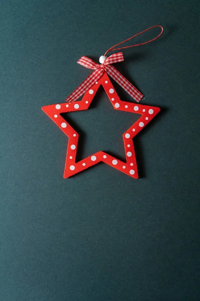 Wooden Decorative Red Star Polka Dots Green Dark Background Christmas — Stock Photo, Image
