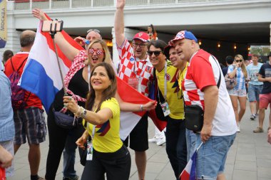 Moskova, Rusya-Temmuz 15, 2018: futbol fanlar Moskova'da Lujniki Dünya Kupası kapanmadan önce. 2018 FIFA Dünya Kupası