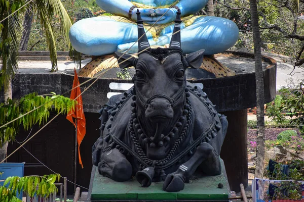 Wielki Posąg Byka Kanheri Matematyki Kolhapur Indie — Zdjęcie stockowe