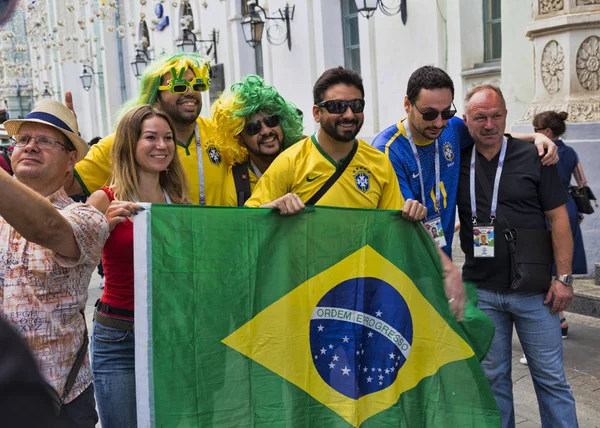 Rusia Moscú Junio 2018 Una Gran Cantidad Fans Plaza Roja — Foto de Stock