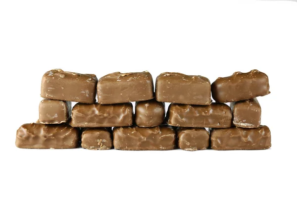 Çikolata Blok Duvar Beyaz Arka Plan Üzerinde — Stok fotoğraf