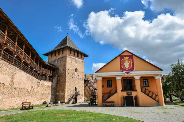 Lutsk Ukrayna Ağustos 2017 Antik Lutsk Yüksek Kalesi Olarak Bilinen — Stok fotoğraf