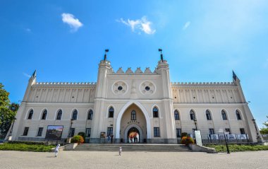 Royal Castle Lublin, Polonya ve parlak mavi gökyüzü. Lublin Doğu Polonya'en büyük şehridir. Lublin eski şehir merkezi.