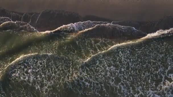 Vista Aérea Sobre Mar Tempestuoso Oceano Com Padrão Ondas Bonitas — Vídeo de Stock