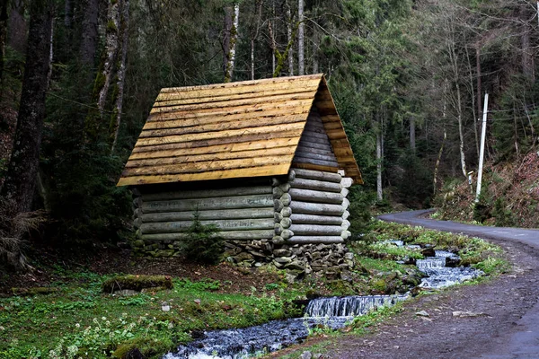 Houten Huis Het Bos Bergen — Stockfoto