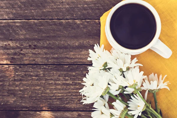 Spressokaffee Und Sommerblumen Sommerfrühstück — Stockfoto