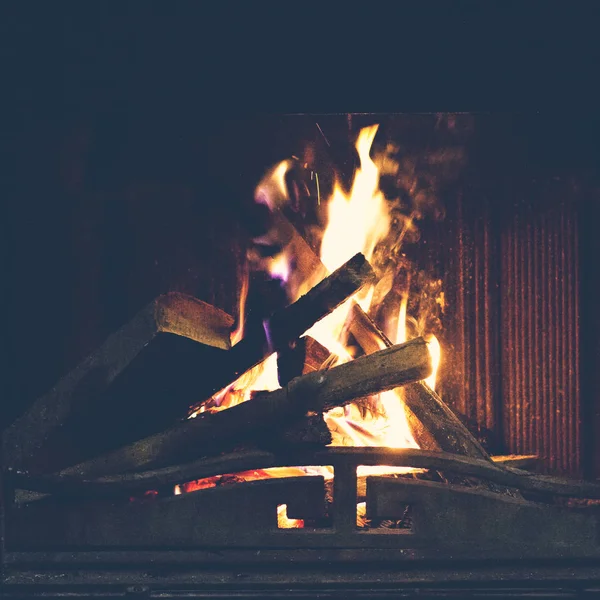 Wood Burning Cozy Fireplace Home Fire Burns Fireplace Winter Christmas — Stock Photo, Image