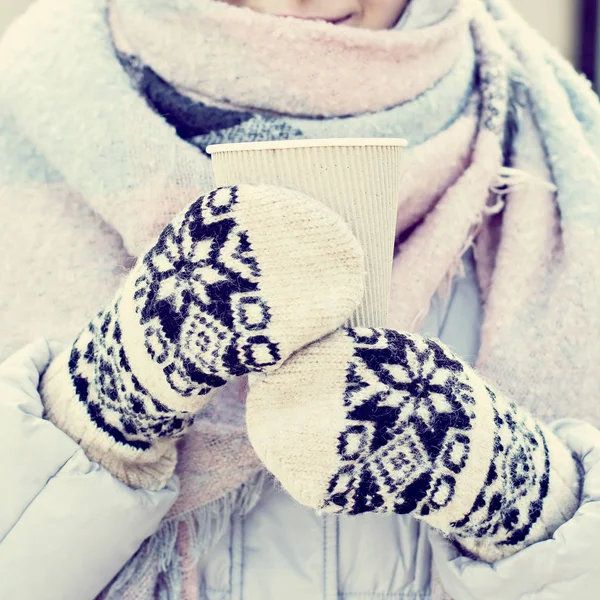 Female Hands White Black Mittens Holding Steaming Cup Hot Coffee — Stock Photo, Image