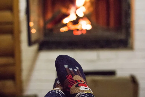 Madera Ardiendo Una Acogedora Chimenea Casa Quemaduras Fuego Chimenea Concepto —  Fotos de Stock