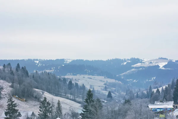 Paesaggio Montano Invernale Montagne Nella Neve Prima Neve Montagna Crepuscolo — Foto Stock