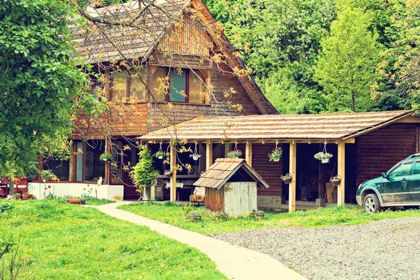 Farmhouse Malowniczy Widok Słoneczny Poranek — Zdjęcie stockowe