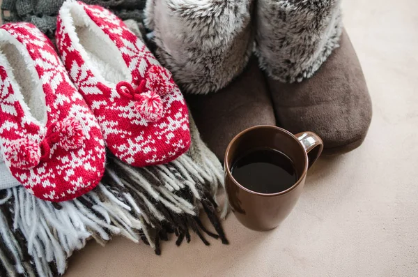 Warm Home Clothes Woolen Plaid Home Slippers Cup Hot Beverage — Stock Photo, Image