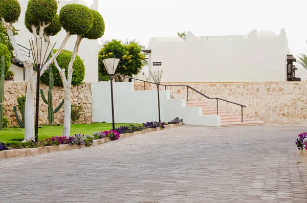 Şarm El-Şeyh ' t e beş yıldızlı otel bakımlı Park toprakları.