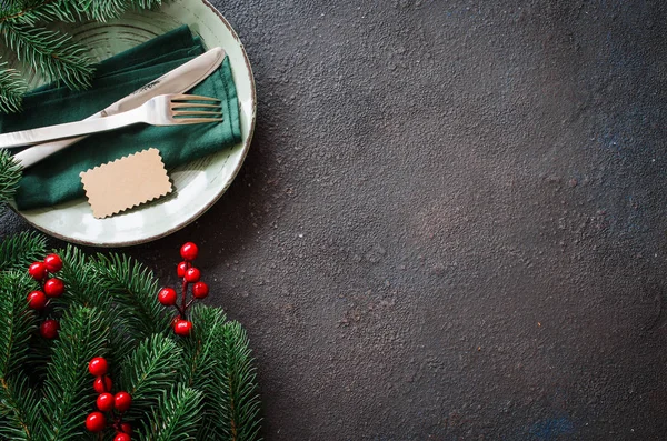 Christmas festive table setting with empty tag in rustic stile. — Stock Photo, Image