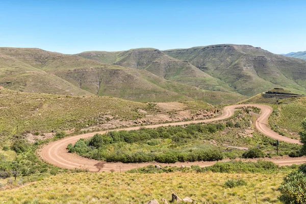 Una Vista Curvas Horquilla Naudes Nek Pass Provincia Oriental Del — Foto de Stock