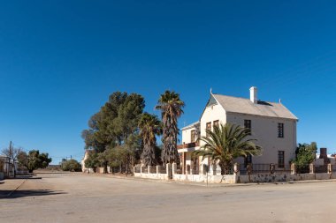 Britstown, Güney Afrika, 6 Ağustos 2018: bir sokak sahne, eski evlerde, Britstown, Northern Cape Eyaleti ile