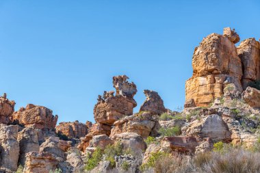 Batı Cape Eyaleti 'nin Cederberg Dağları Truitjieskraal' daki hassas kaya oluşumları.