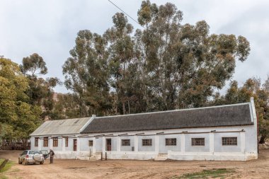 Wupperthal, Güney Afrika, 27 Ağustos 2018: tarihi ayakkabı fabrikasında Wupperthal Cederberg dağlarda Batı Cape Eyaleti