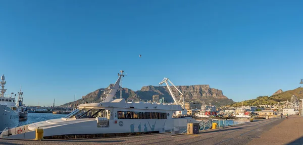 Cape Town África Sul Agosto 2018 Ferry Ilha Robben Victoria — Fotografia de Stock