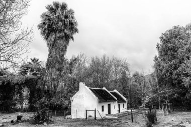 Wupperthal, Güney Afrika, 27 Ağustos 2018: Wupperthal Cederberg dağlarda Batı Cape Eyaleti tarihi evlerde. Tek renkli