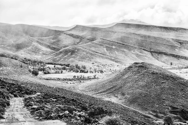 Керскоп или перевал Эсельбэнк в горах Седерберг. Монохром — стоковое фото
