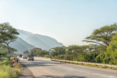 Nelspruit ve Malalane arasındaki n4 yolunda peyzaj