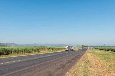 Malalane yakınlarındaki manzara. Şeker kamışı tarlaları görülebilir