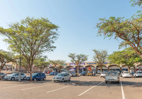 Centro comercial en Malelane en la provincia de Mpumalanga — Foto de Stock