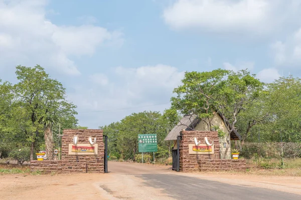 Ingresso al Campo di Riposo degli Olifant — Foto Stock