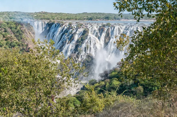 Ruacana Waterval Kunene Rivier Angola Zichtbaar Achter Watervallen — Stockfoto