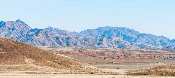 纳米品牌风景全景 山是看得见的 — 图库照片