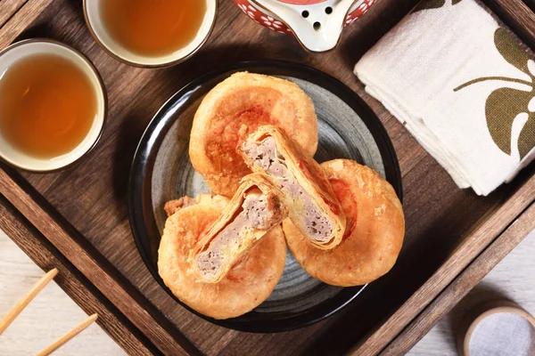 Tayvan geleneksel kek - Taro kek  