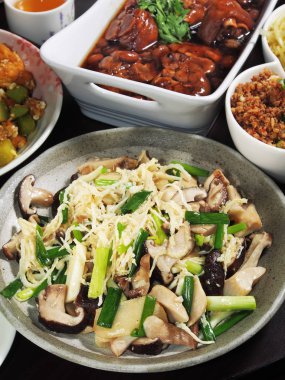  Fried areca ihale mantar, Tayvanlı mutfağı ile çekim      