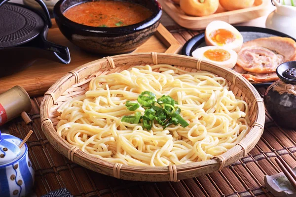 Tsukemen Ramen Con Carne Maiale Arrosto Uova Zuppa Immersione — Foto Stock